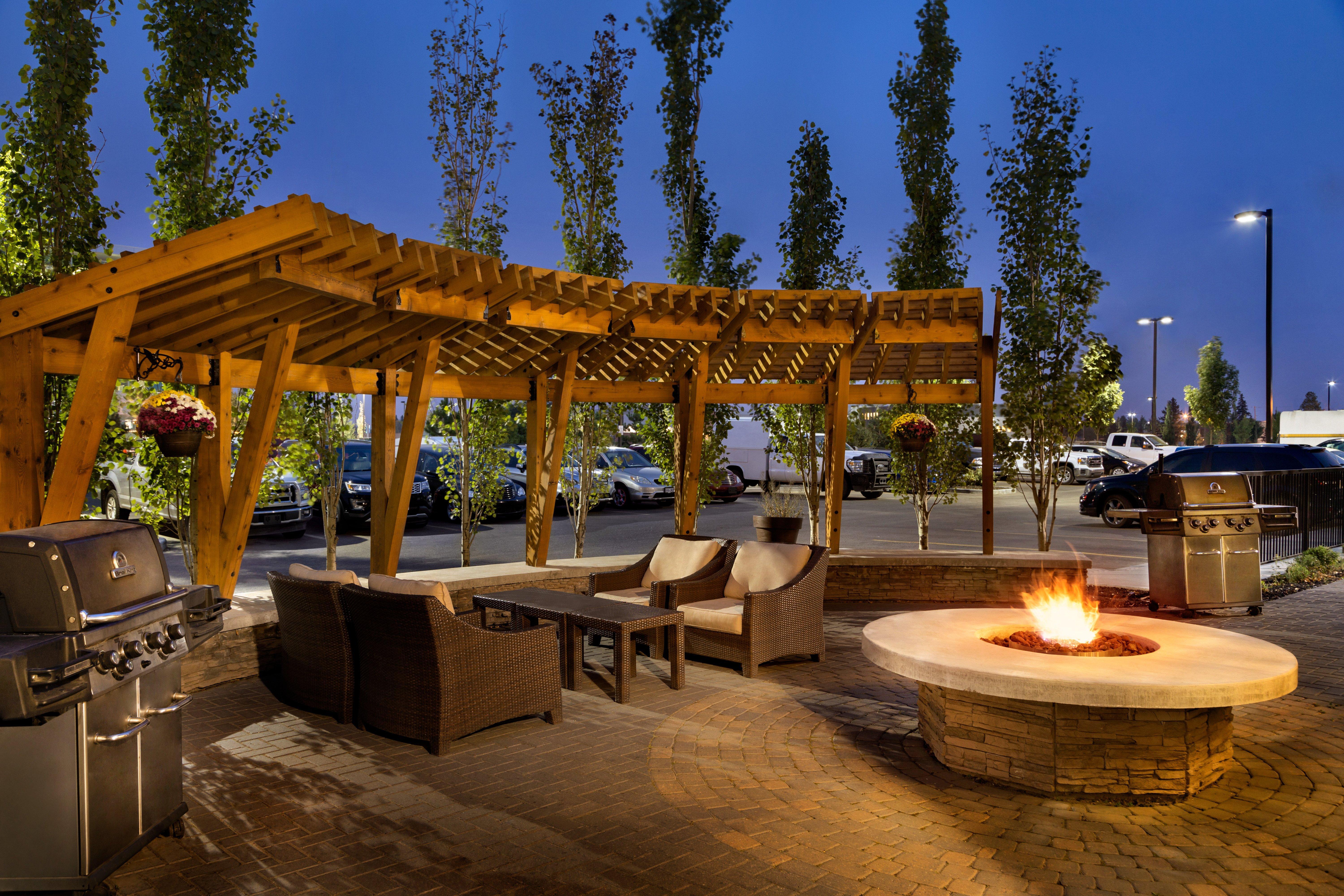 Staybridge Suites West Edmonton By Ihg Eksteriør bilde