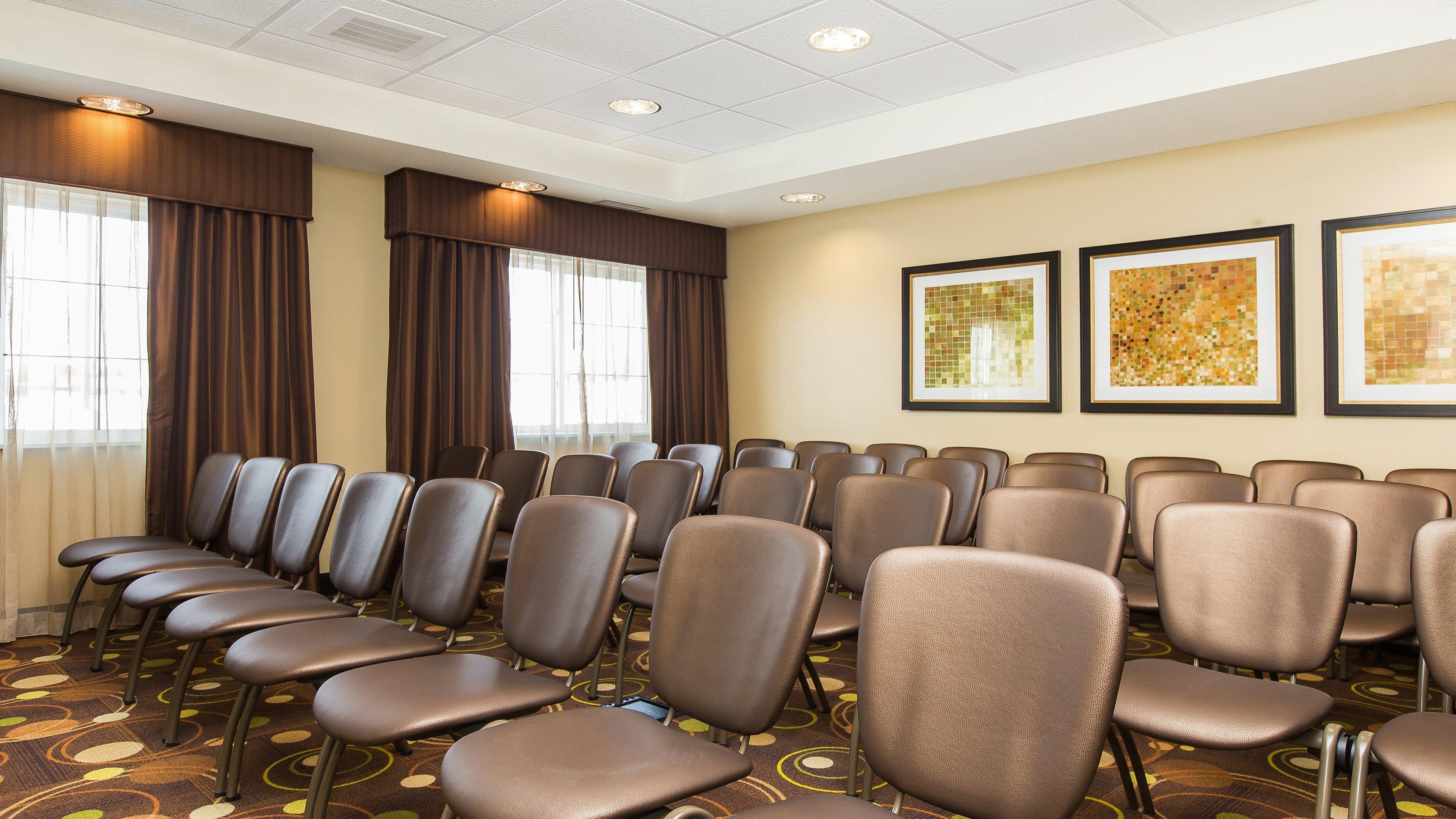 Staybridge Suites West Edmonton By Ihg Eksteriør bilde