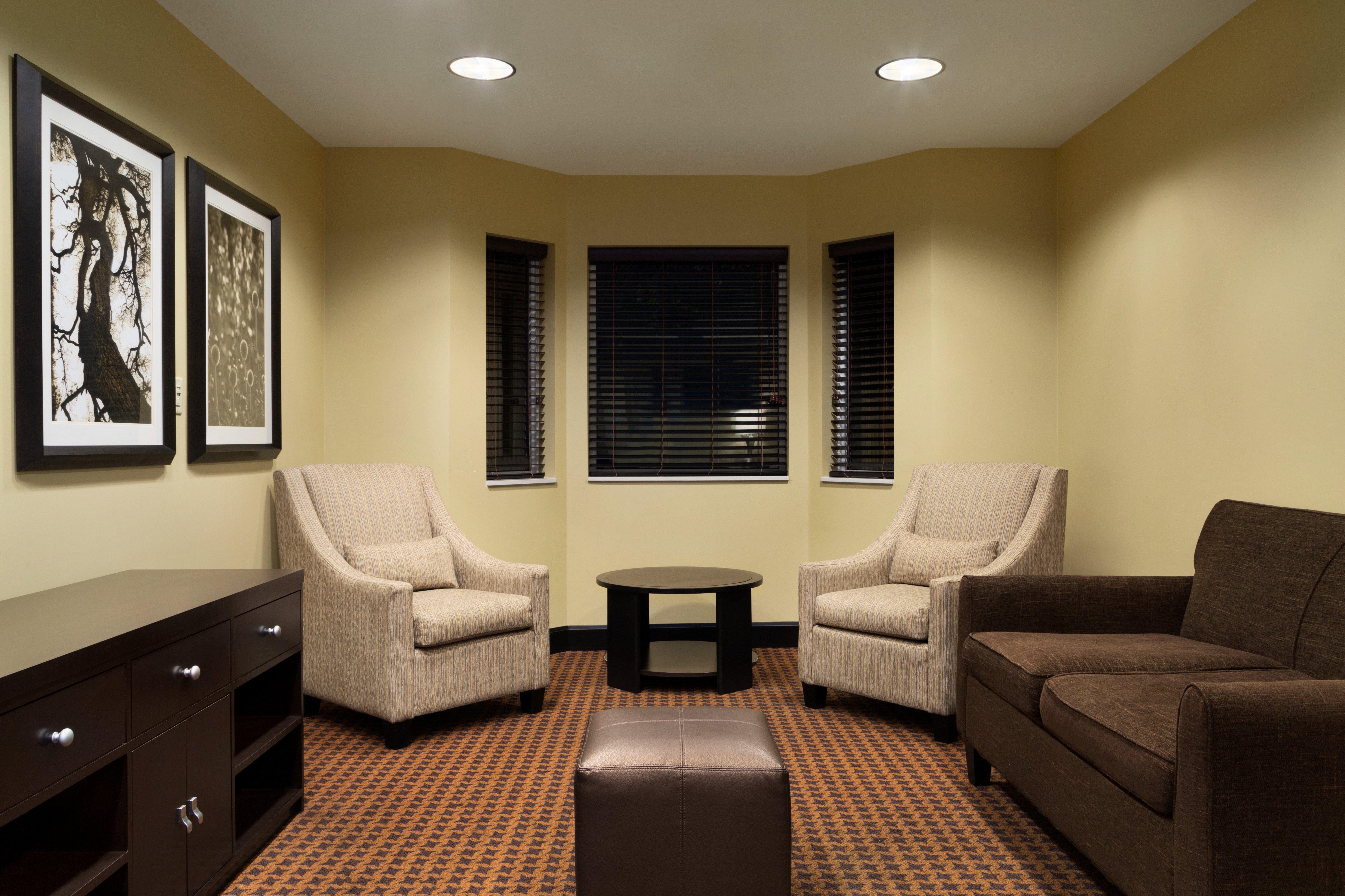 Staybridge Suites West Edmonton By Ihg Eksteriør bilde
