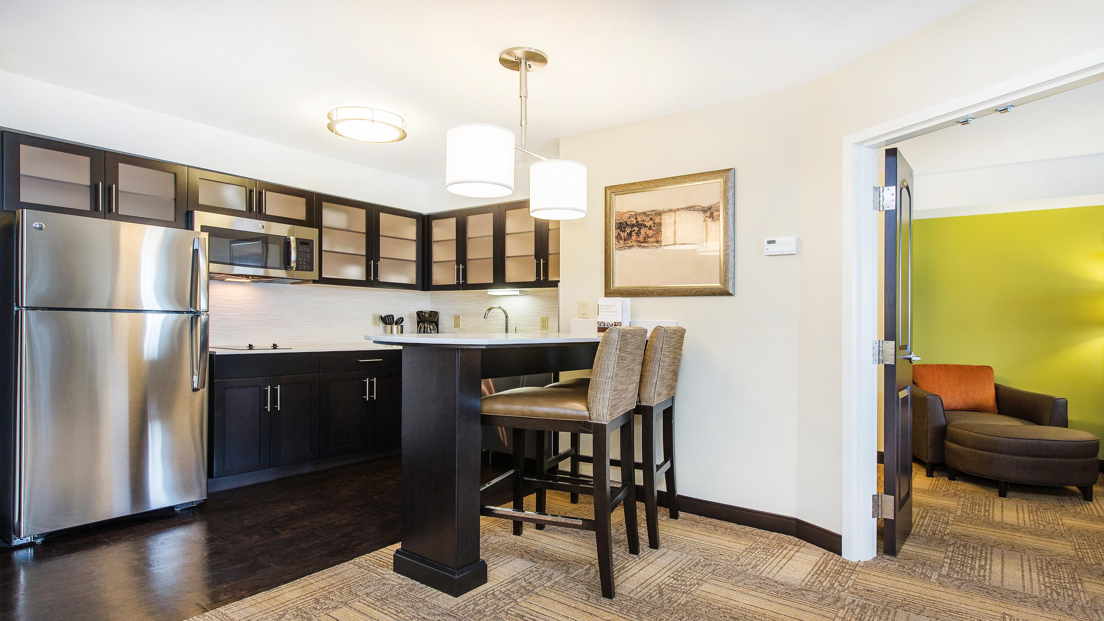 Staybridge Suites West Edmonton By Ihg Eksteriør bilde
