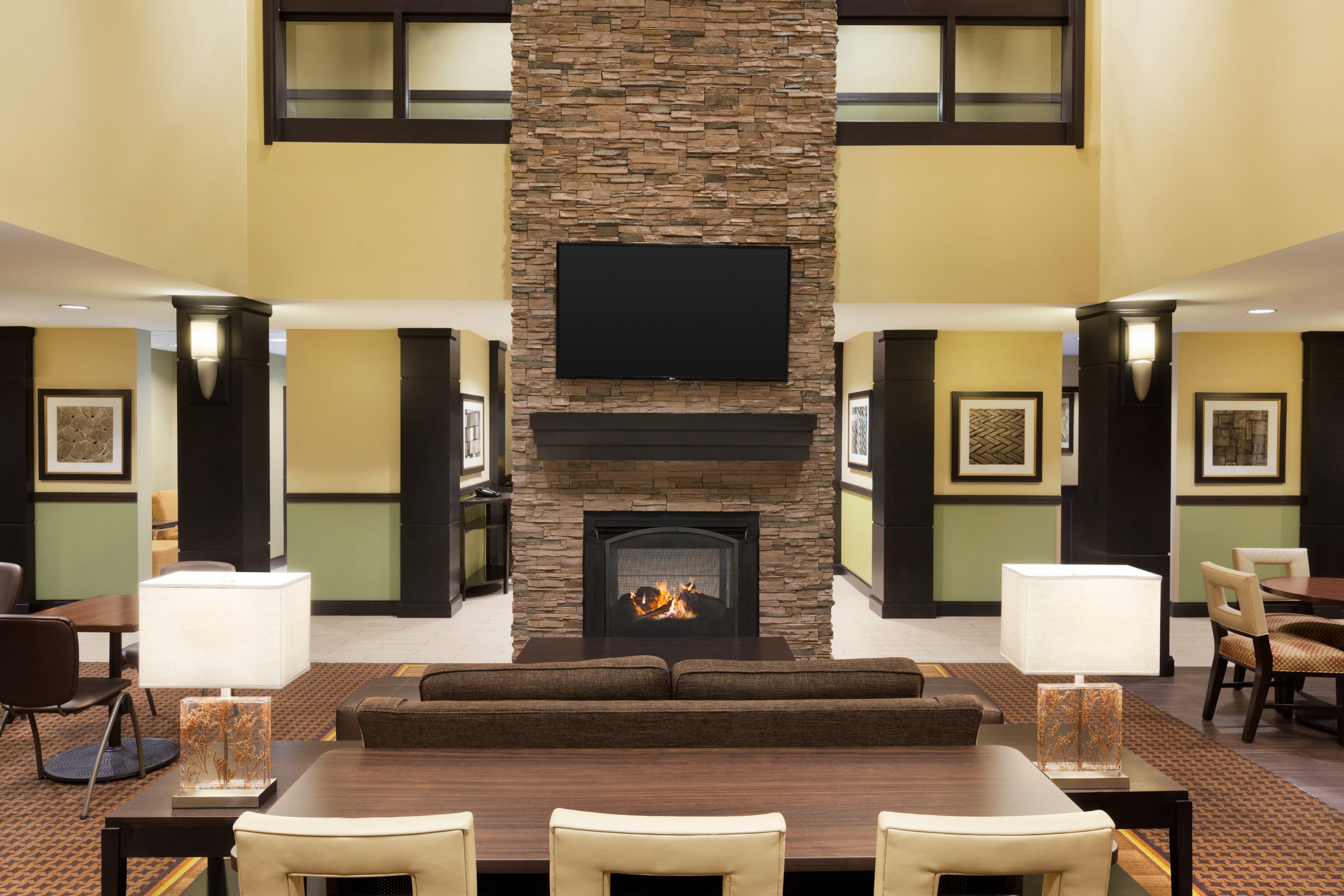 Staybridge Suites West Edmonton By Ihg Eksteriør bilde