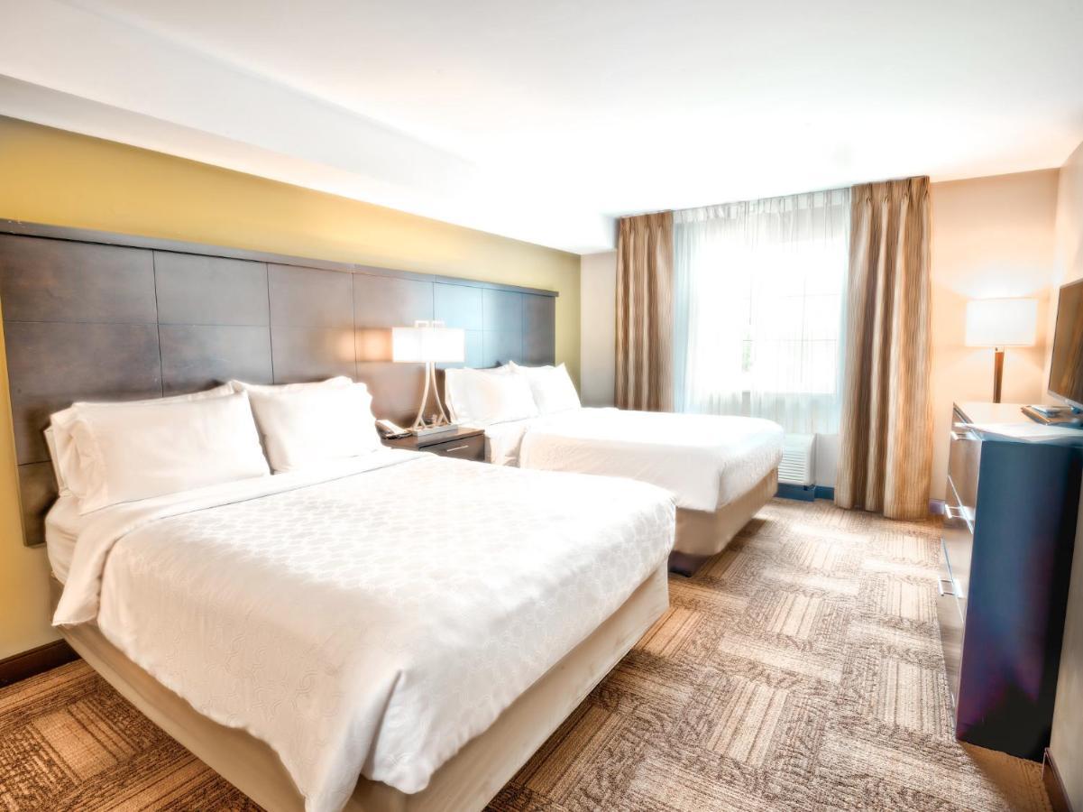 Staybridge Suites West Edmonton By Ihg Eksteriør bilde
