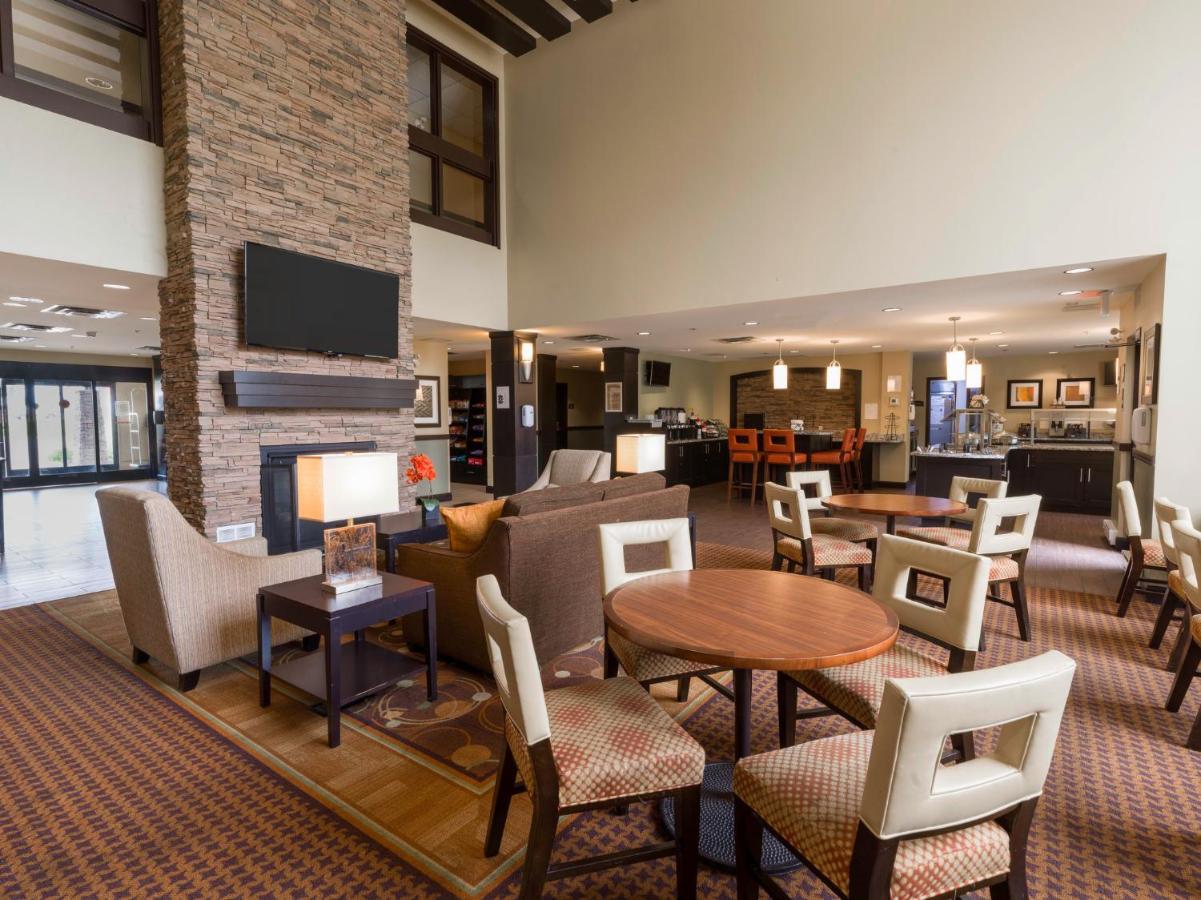 Staybridge Suites West Edmonton By Ihg Eksteriør bilde